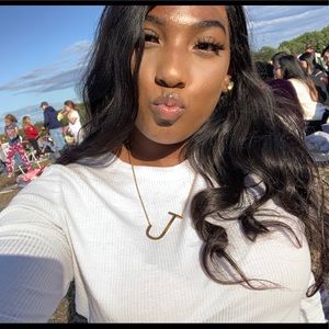 Meet your Posher, Ja'Niya